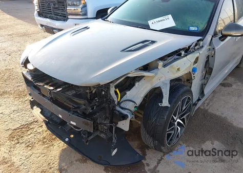 2022 Kia Stinger Gt-Line z USA, uszkodzony, nr VIN KNAE35LD8N6101250